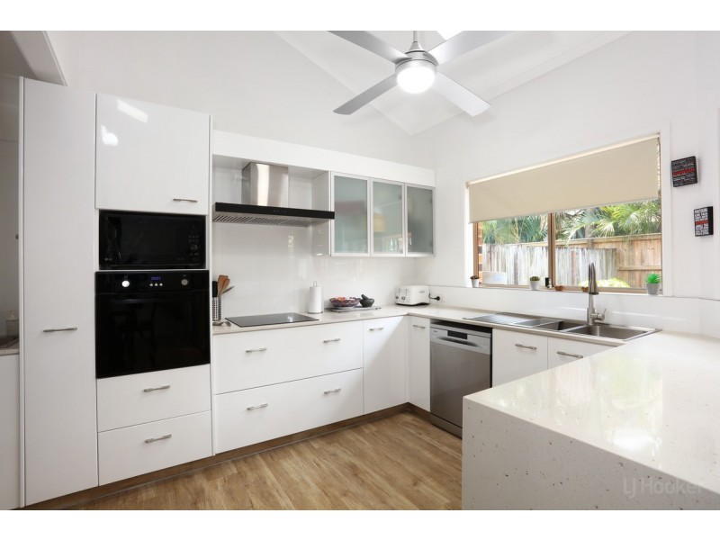 14/272 Oxley Drive, Coombabah QLD 4216