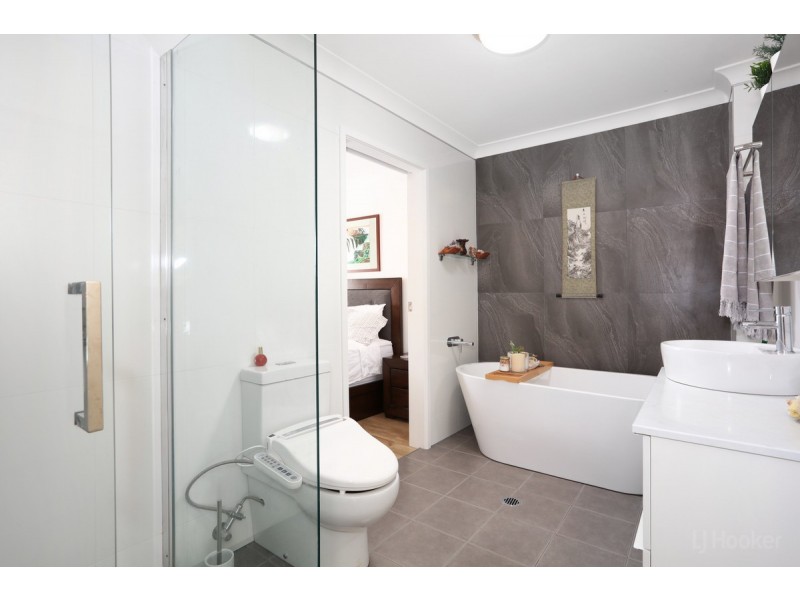 14/272 Oxley Drive, Coombabah QLD 4216