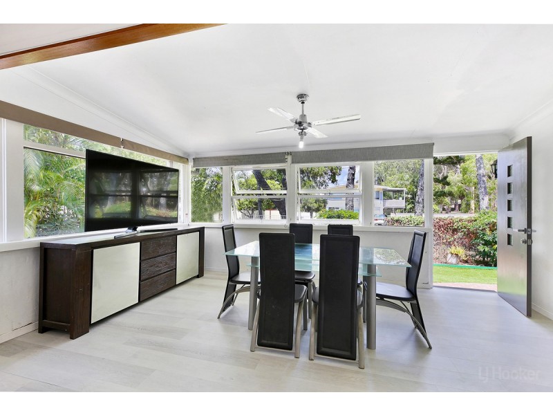 23 Bundarra Street, Coombabah QLD 4216