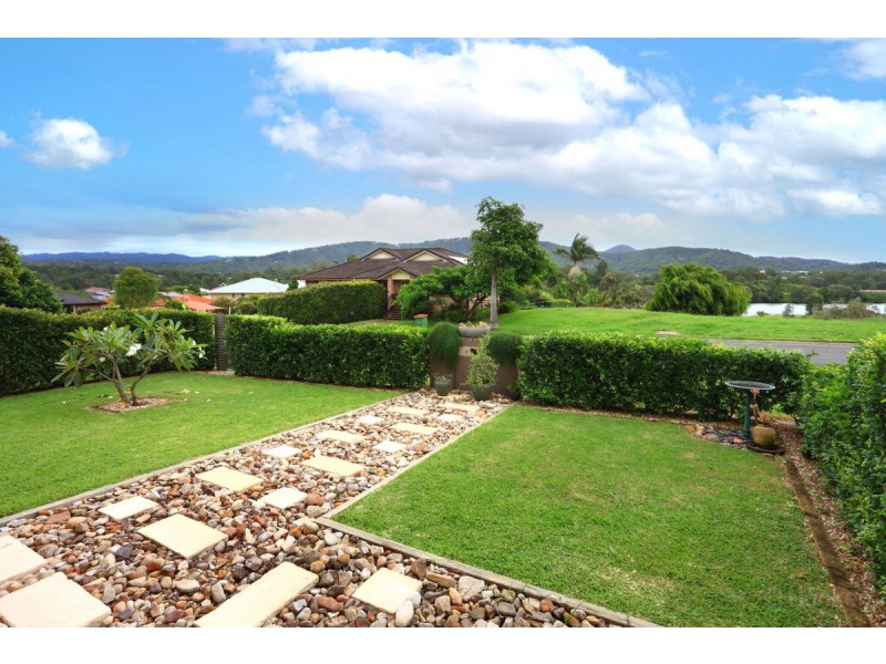 82 Graywillow Boulevard, Oxenford QLD 4210