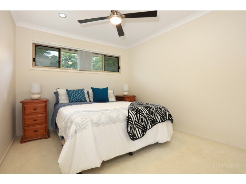 82 Graywillow Boulevard, Oxenford QLD 4210