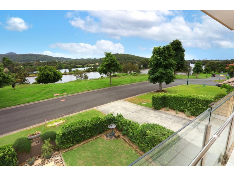 82 Graywillow Boulevard, Oxenford QLD 4210