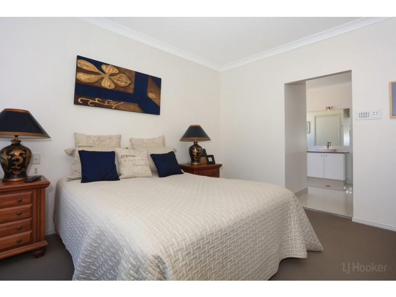 30 Tranquility Circuit, Helensvale QLD 4212