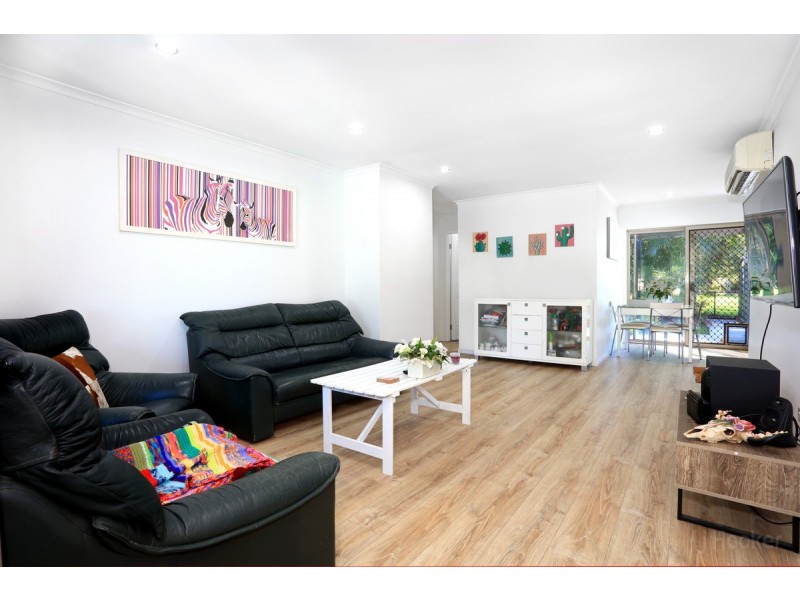 2/43 Marsupial Drive, Coombabah QLD 4216