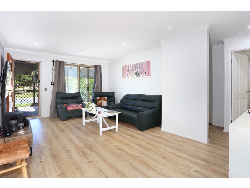 2/43 Marsupial Drive, Coombabah QLD 4216