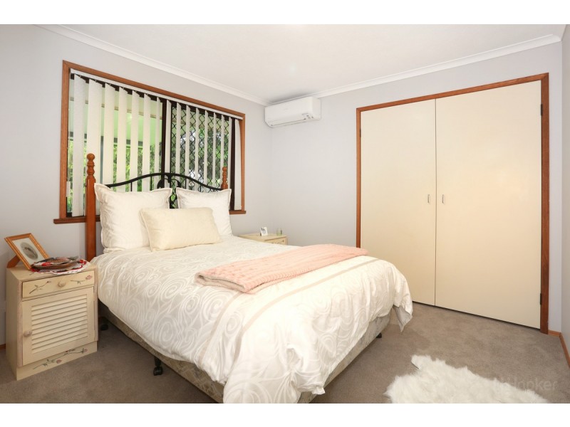 6 Ballard Place, Coombabah QLD 4216