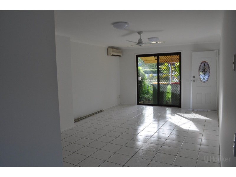 1/10 Telopea Street, Labrador QLD 4215
