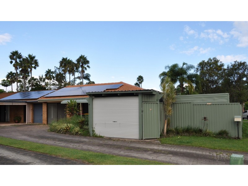 1/10 Telopea Street, Labrador QLD 4215