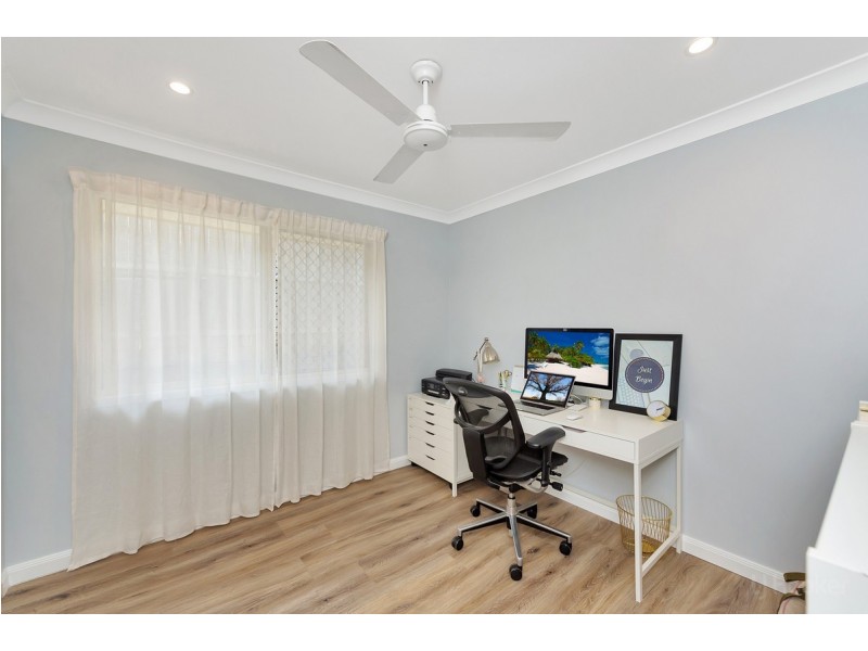 1/13 Sandhurst Crescent, Upper Coomera QLD 4209