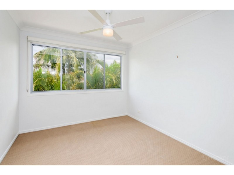 17/430 Pine Ridge Road, Coombabah QLD 4216