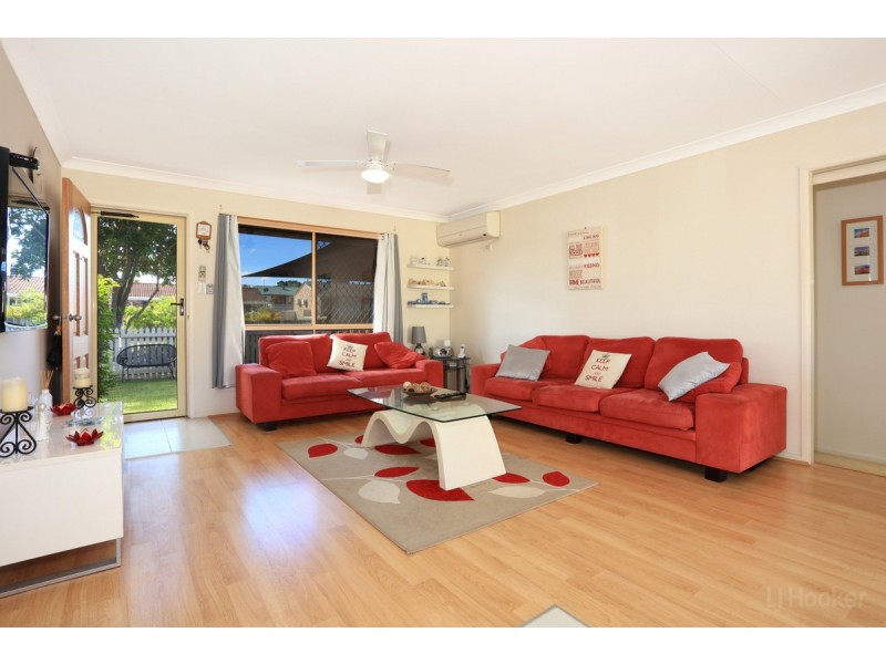2/6 Crystal Reef Drive, Coombabah QLD 4216