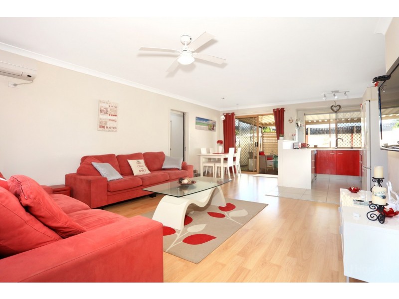 2/6 Crystal Reef Drive, Coombabah QLD 4216