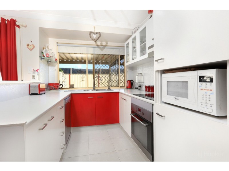 2/6 Crystal Reef Drive, Coombabah QLD 4216