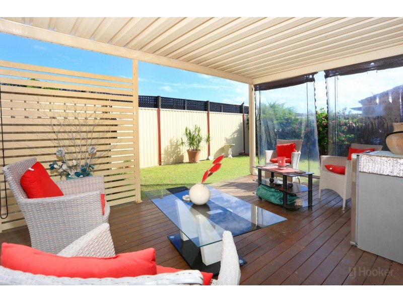 2/6 Crystal Reef Drive, Coombabah QLD 4216