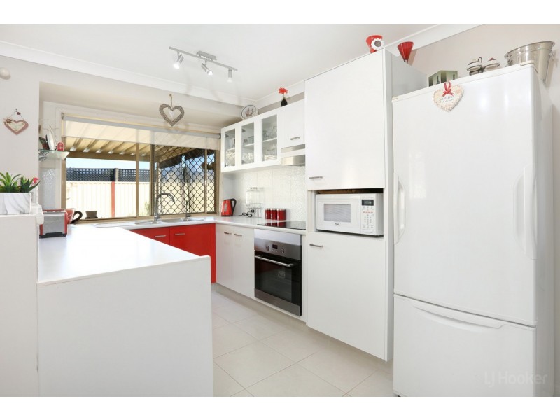 2/6 Crystal Reef Drive, Coombabah QLD 4216