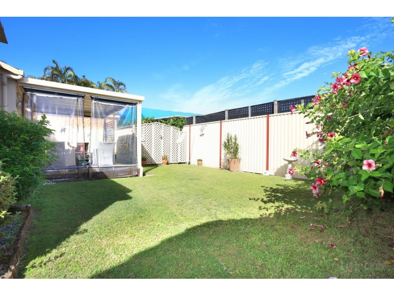 2/6 Crystal Reef Drive, Coombabah QLD 4216