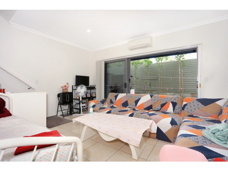 20/460-462 Pine Ridge Road, Coombabah QLD 4216