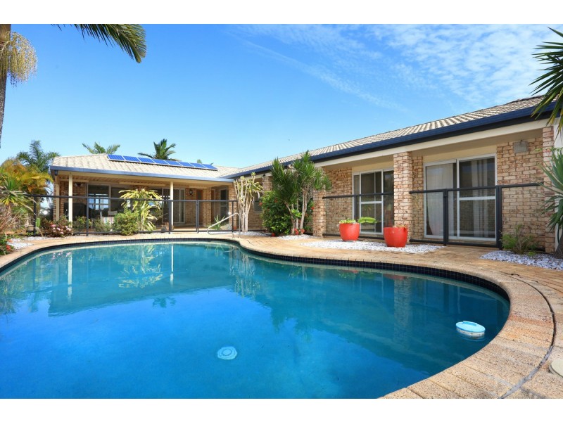 84 Lae Drive, Runaway Bay QLD 4216