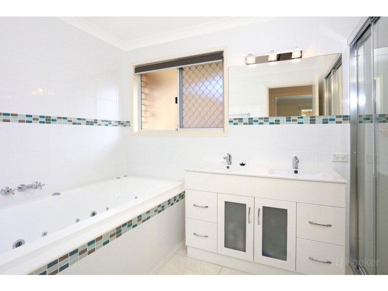 84 Lae Drive, Runaway Bay QLD 4216