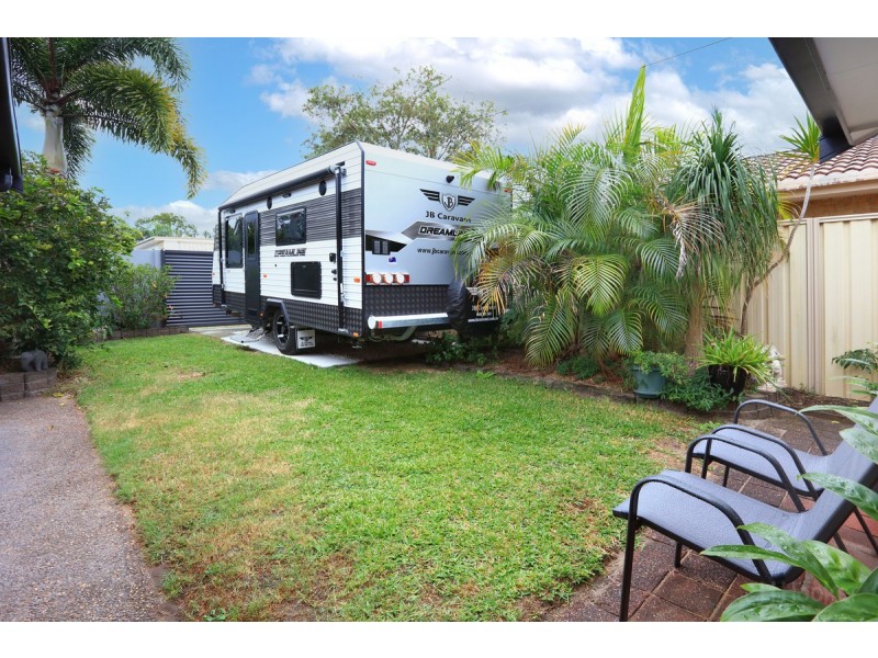 157 Paradise Parade, Hollywell QLD 4216