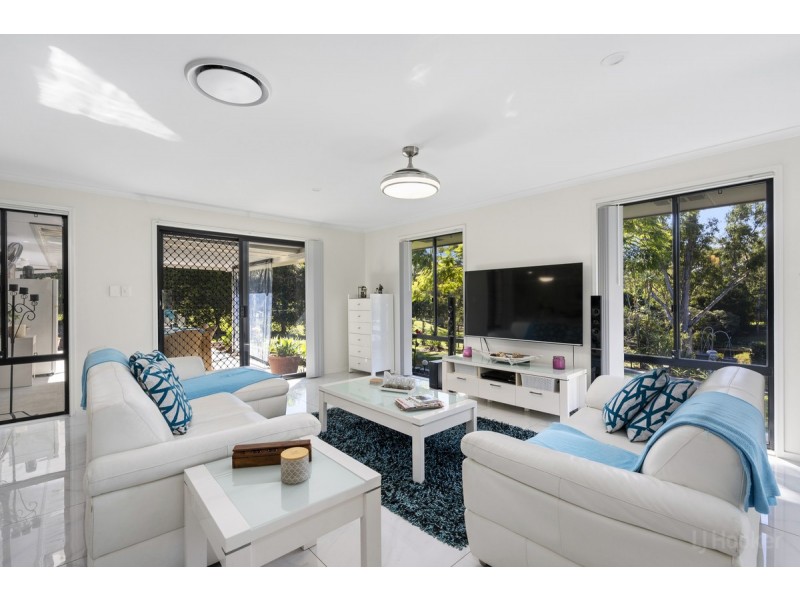 21-23 Birdlife Court, Nerang QLD 4211