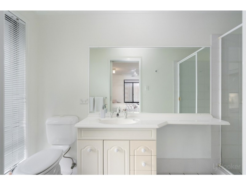 21-23 Birdlife Court, Nerang QLD 4211