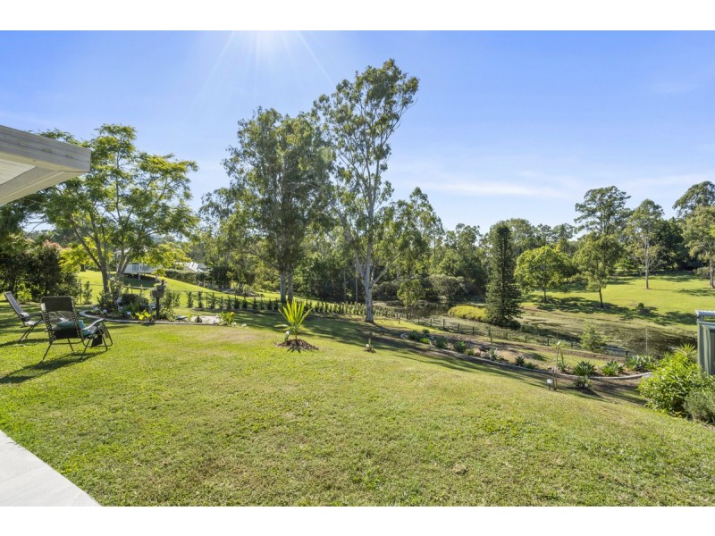 21-23 Birdlife Court, Nerang QLD 4211