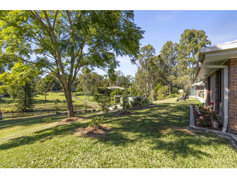 21-23 Birdlife Court, Nerang QLD 4211