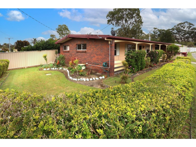 2 Nalkari Street, Coombabah QLD 4216