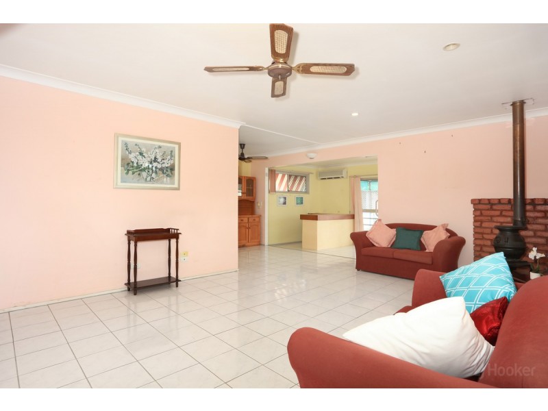 2 Nalkari Street, Coombabah QLD 4216