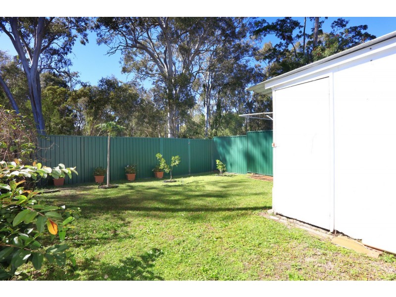 2/49 Morinda Way, Labrador QLD 4215