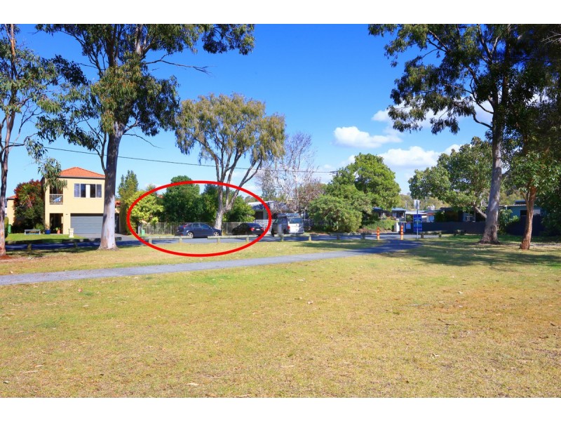 15 The Esplanade, Coombabah QLD 4216