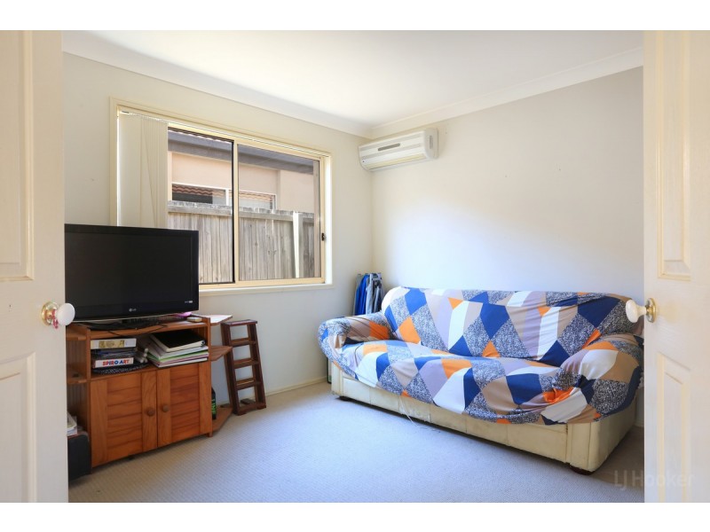 15 The Esplanade, Coombabah QLD 4216