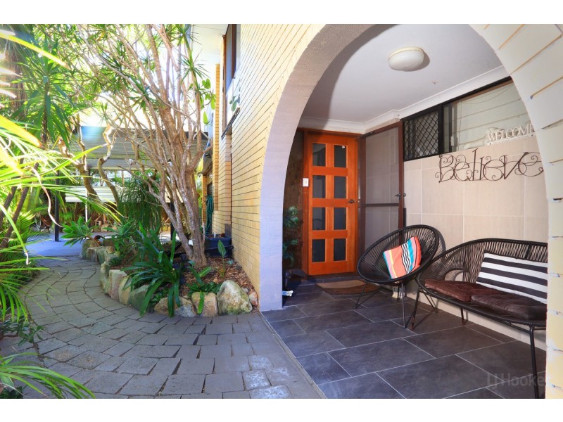 15 Oxley Drive, Paradise Point QLD 4216