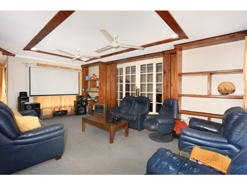 119 Sidney Nolan Drive, Coombabah QLD 4216