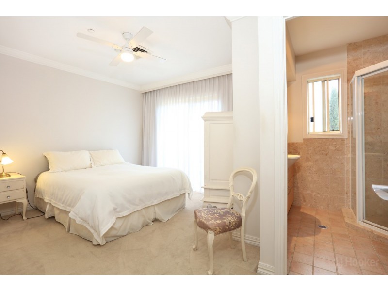 6/14 Pendraat Parade, Hope Island QLD 4212