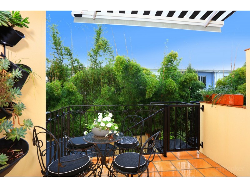 6/14 Pendraat Parade, Hope Island QLD 4212