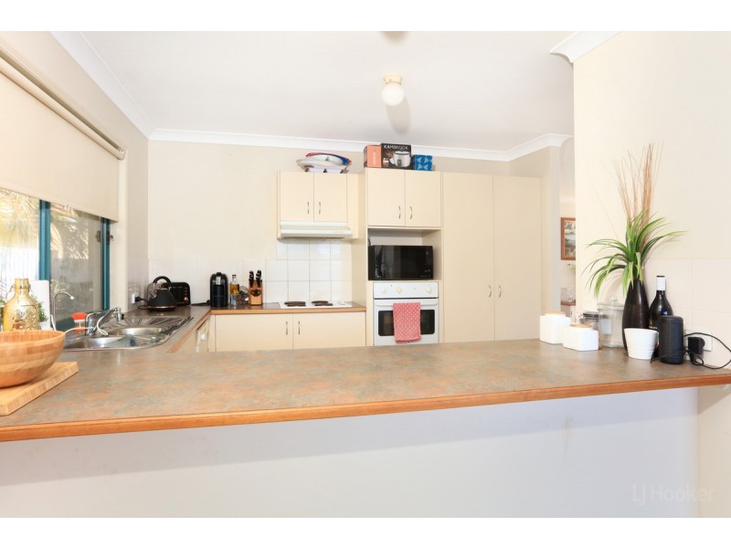 70 Burrendong Road, Coombabah QLD 4216