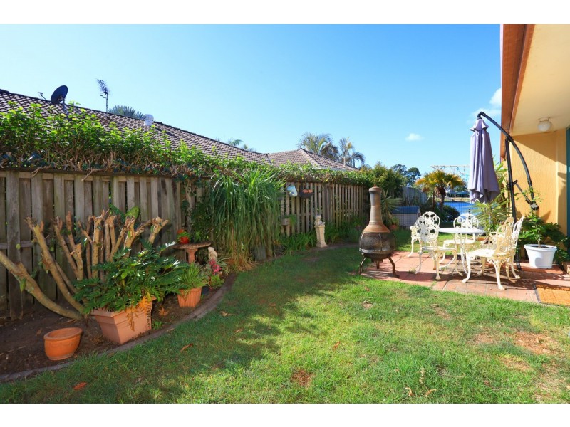 70 Burrendong Road, Coombabah QLD 4216