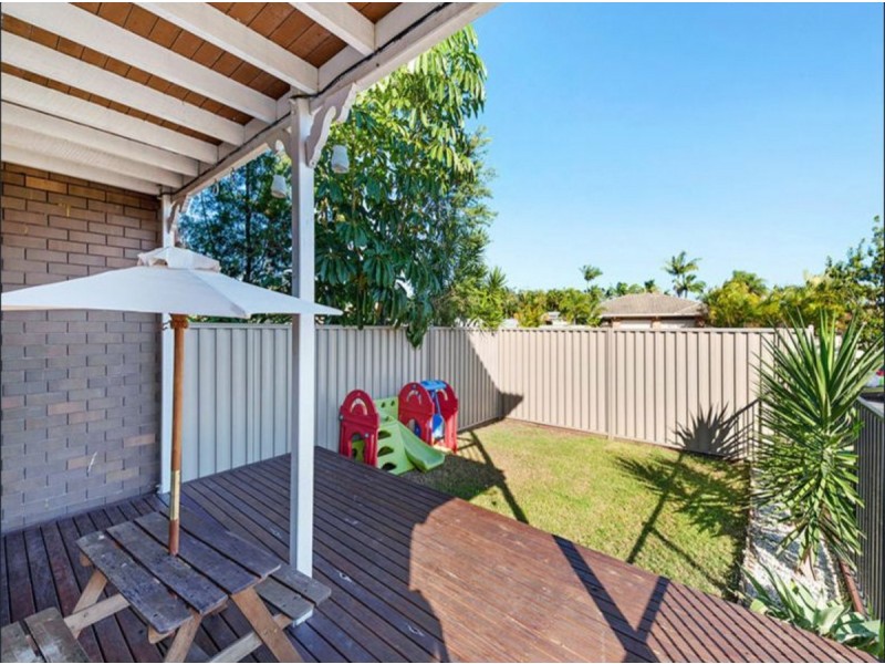 2/3 Brady Drive, Coombabah QLD 4216