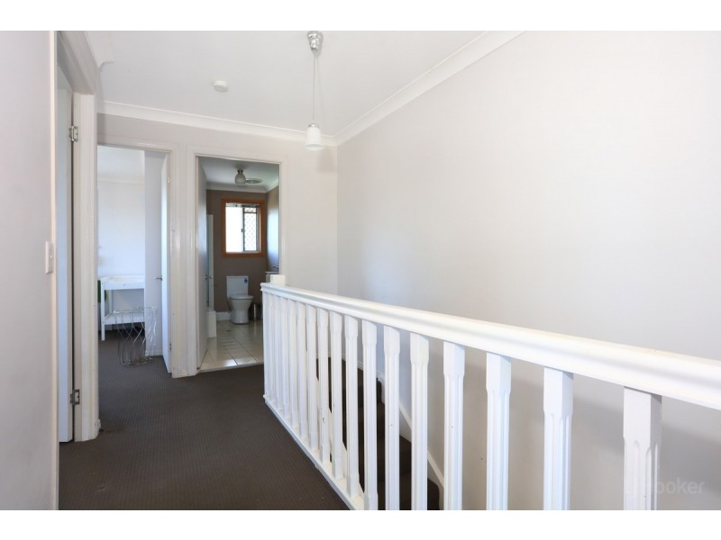 2/3 Brady Drive, Coombabah QLD 4216