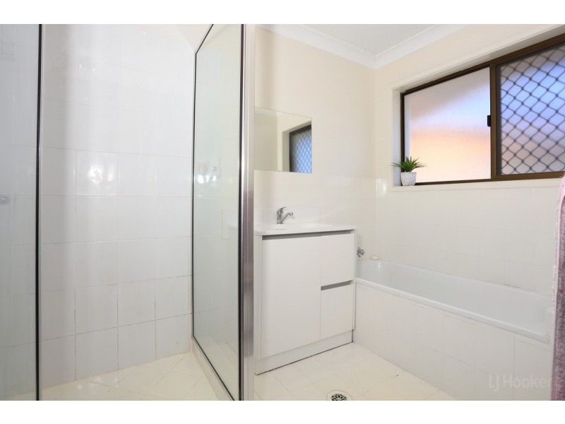 20 Doreen Drive, Coombabah QLD 4216