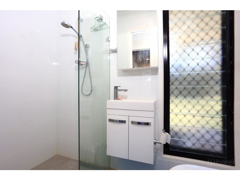 20 Doreen Drive, Coombabah QLD 4216