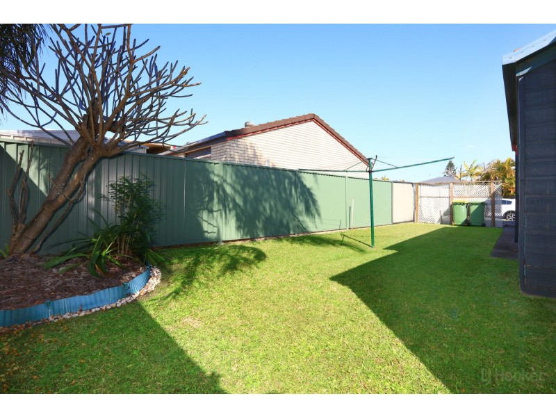 2/23 Crystal Reef Drive, Coombabah QLD 4216