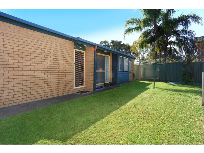 2/23 Crystal Reef Drive, Coombabah QLD 4216