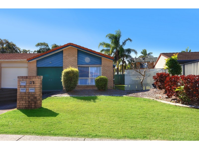 2/23 Crystal Reef Drive, Coombabah QLD 4216