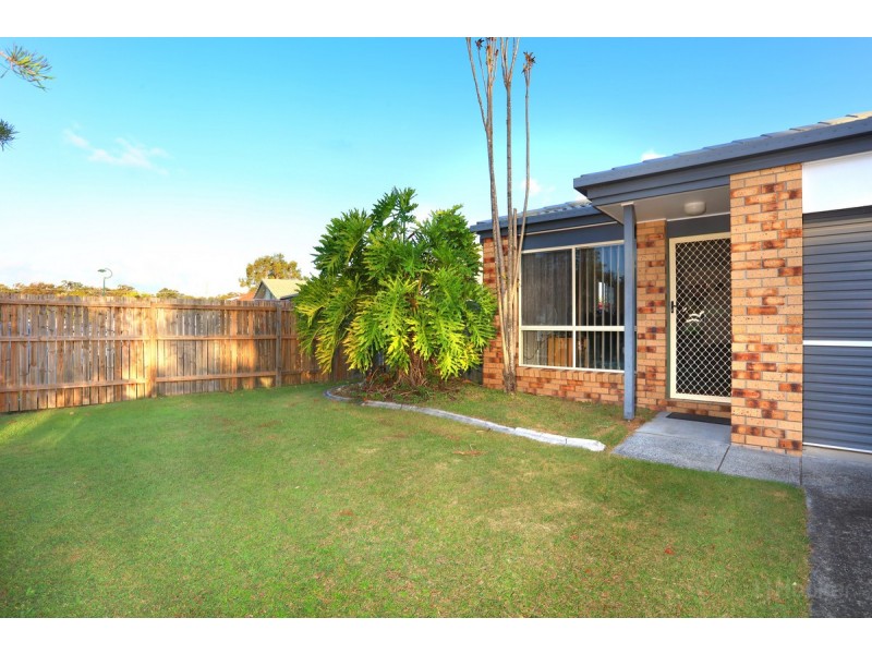 2/16 Crystal Reef Drive, Coombabah QLD 4216