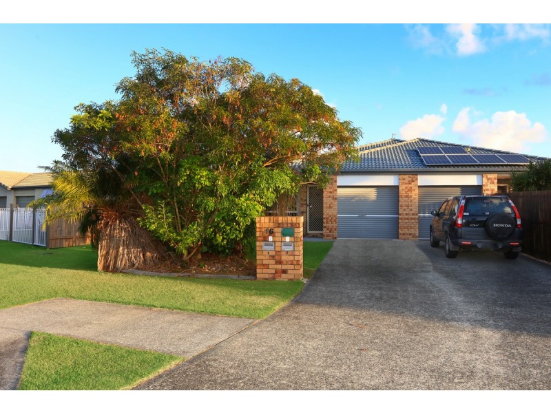 2/16 Crystal Reef Drive, Coombabah QLD 4216