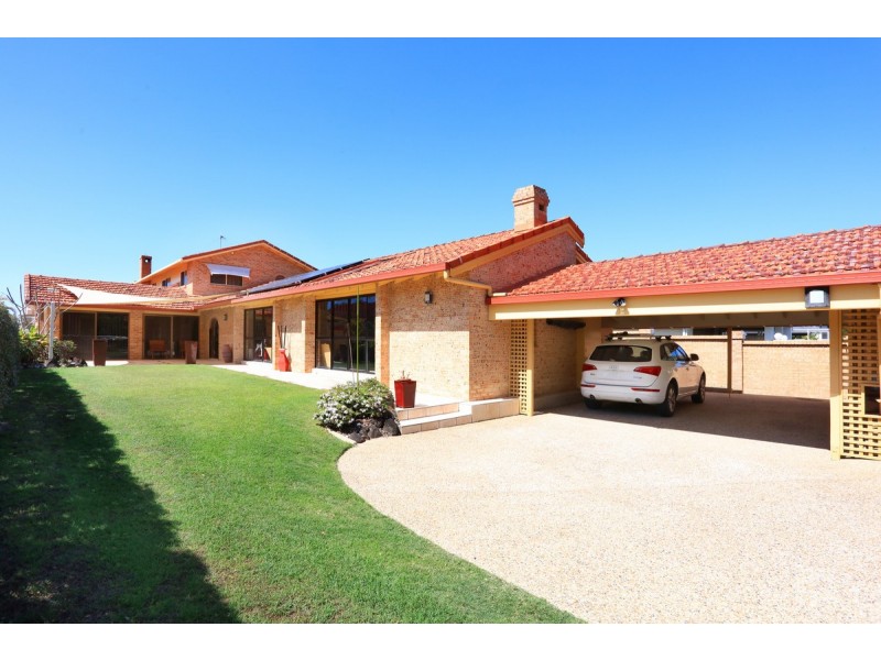 116 Tallebudgera Drive, Palm Beach QLD 4221