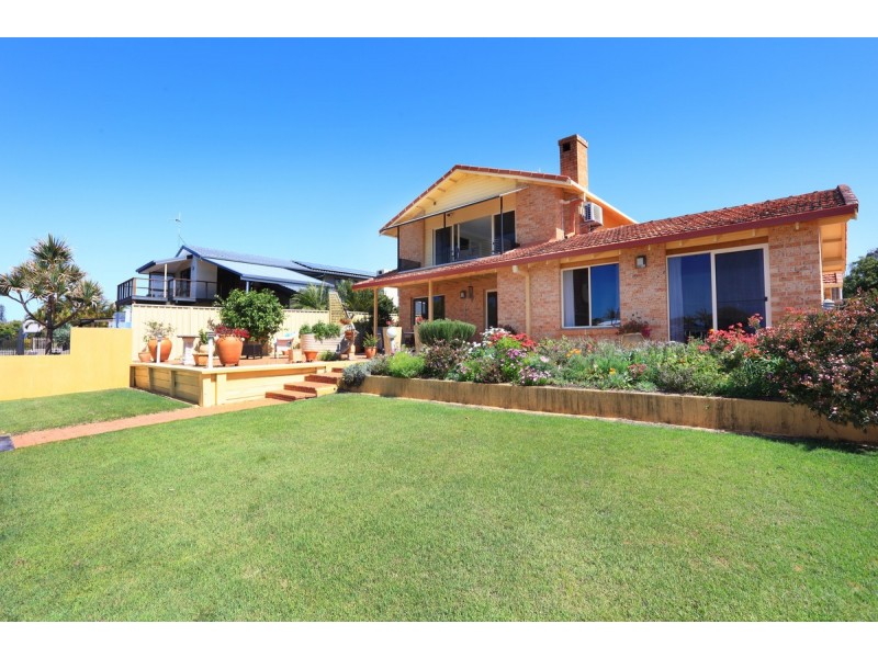 116 Tallebudgera Drive, Palm Beach QLD 4221